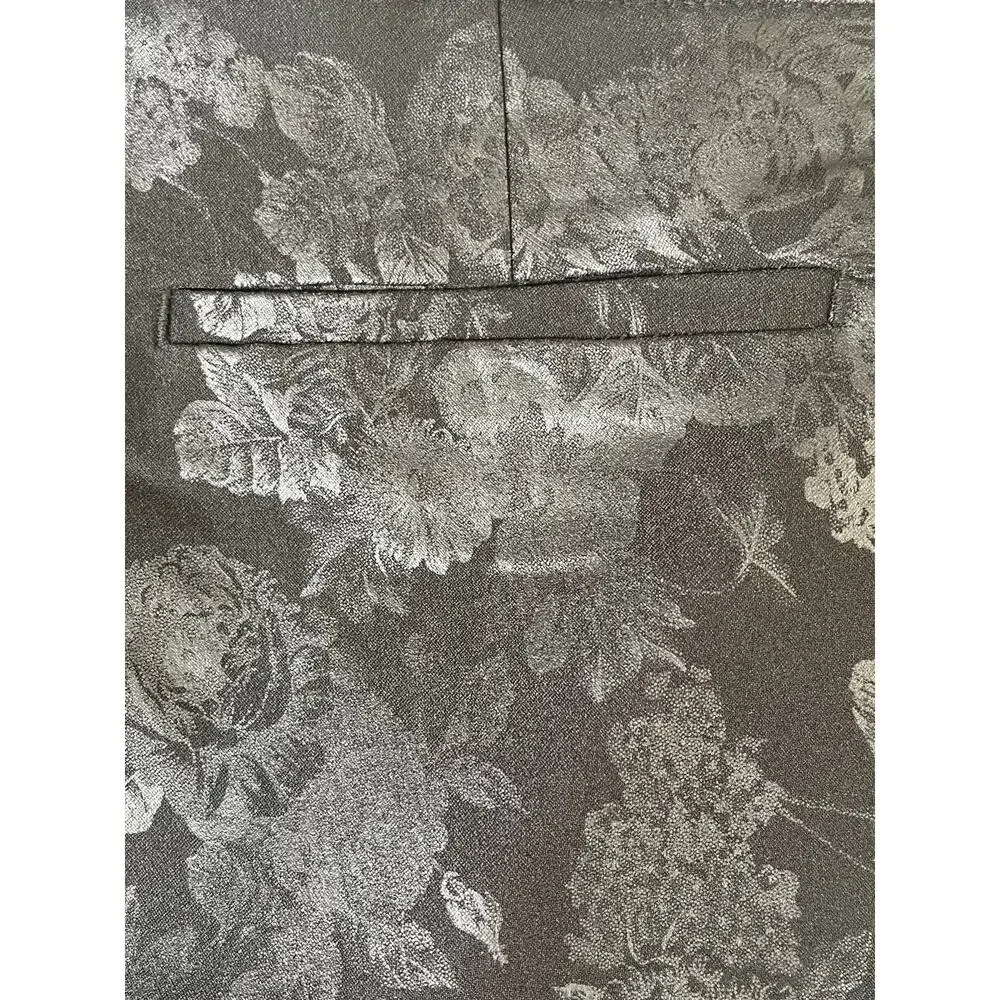 Chico's So Slimming black floral foiled pull-on pants, size 14R, EUC